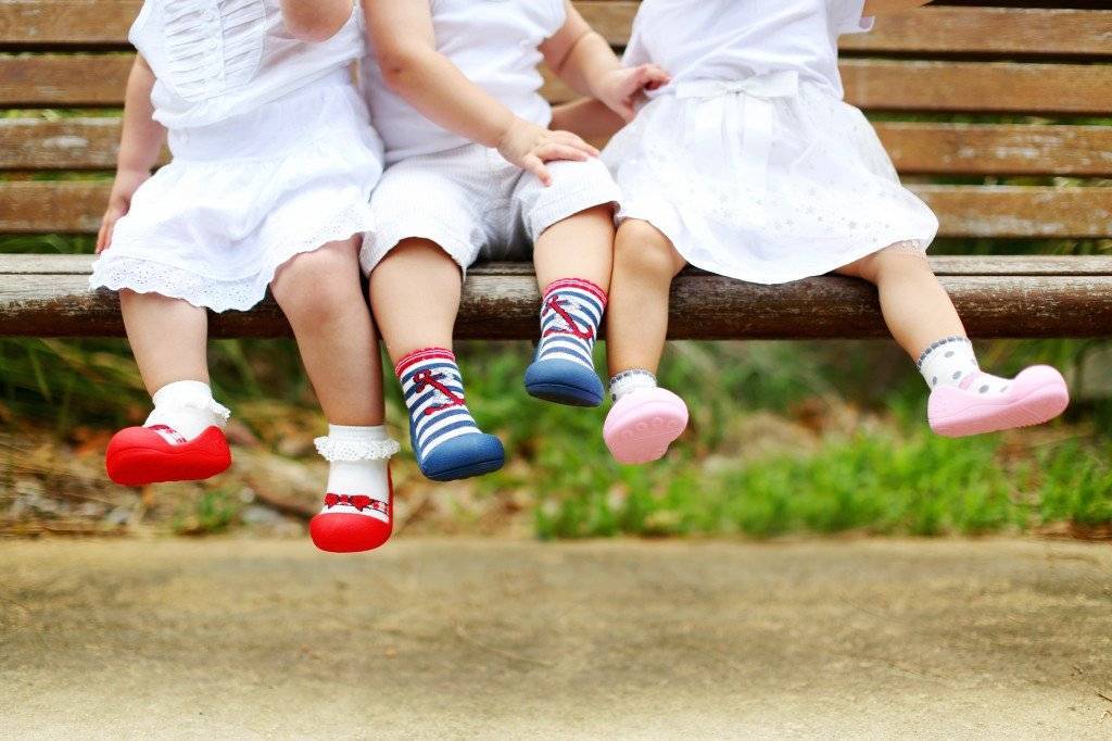 Cum să alegi perechea perfectă de pantofi pentru copilul tău?