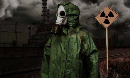 Incendiu de proporții uriașe într-o pădure de lângă Cernobîl! Nivelul de radiații, alarmant de ridicat!