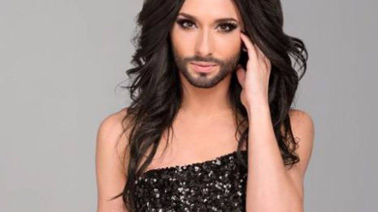 Conchita Wurst este de nerecunoscut! Tuns și aranjat, parcă este alt om! Află cum arată artistul acum