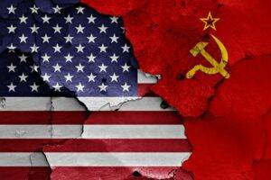 Analiza istorică a Războiului Rece. Puterea împărțit între America și Uniunea Sovietică