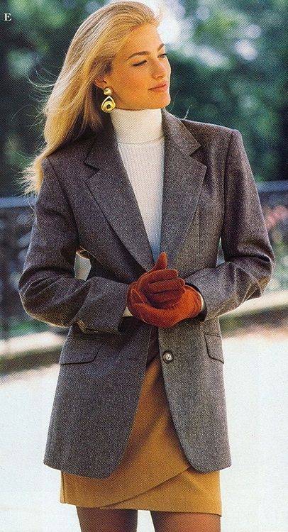 Moda în anii ’90 și femeia inteligentă și mai puțin clasică. Decada asta ar trebui să revină