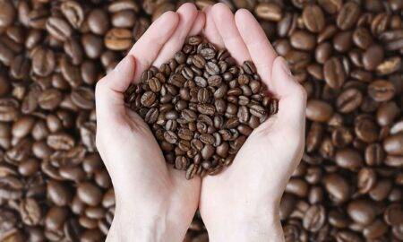 Modalități de a vă face obiceiul de a bea cafea mai sănătos