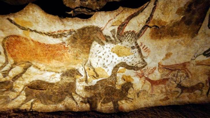 Cum a descoperit un câine picturile peșterii Lascaux