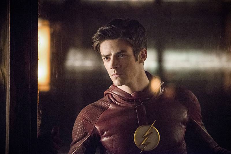 „The Flash” va „lăsa ușa deschisă” pentru Omul alungit în viitor, spune Eric Wallace