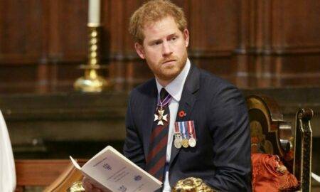 Prințul Harry se întoarce acasă în Anglia, însă fără Meghan Markle