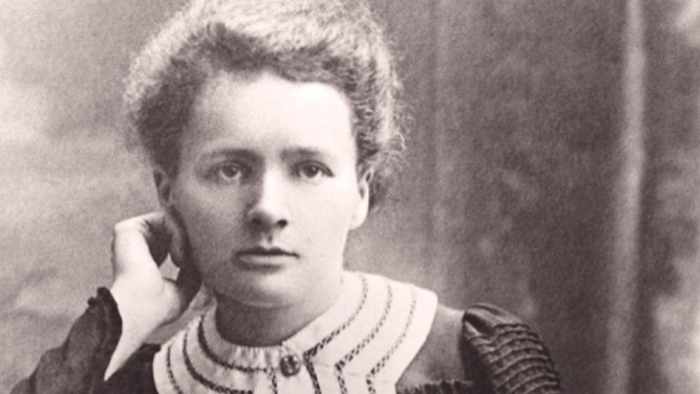 Marie Skłodowska Curie un creier cât un destin de femeie puternică
