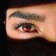Sfaturi pentru femei: Ce machiaj folosim pentru ochii căprui?