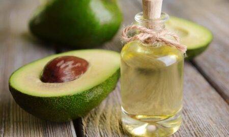 Uleiul de avocado, ingredientul minune pentru toate tipurile de păr