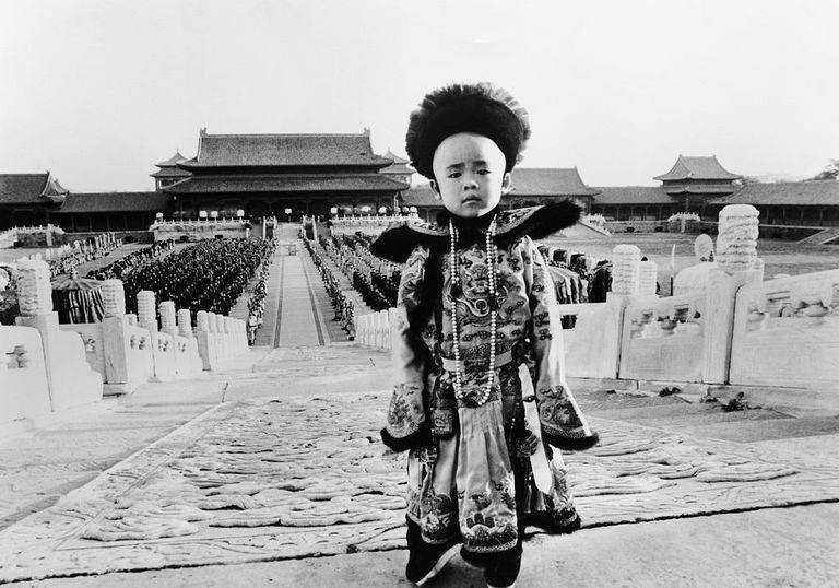 Povestea de viață a lui Pu Yi, un scenariu de film! Trecerea de la împărat la ajutor de grădinar