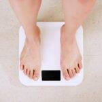 Trei trucuri care te vor ajuta să îți îmbunătățești dieta și să pierzi rapid kilogramele în plus