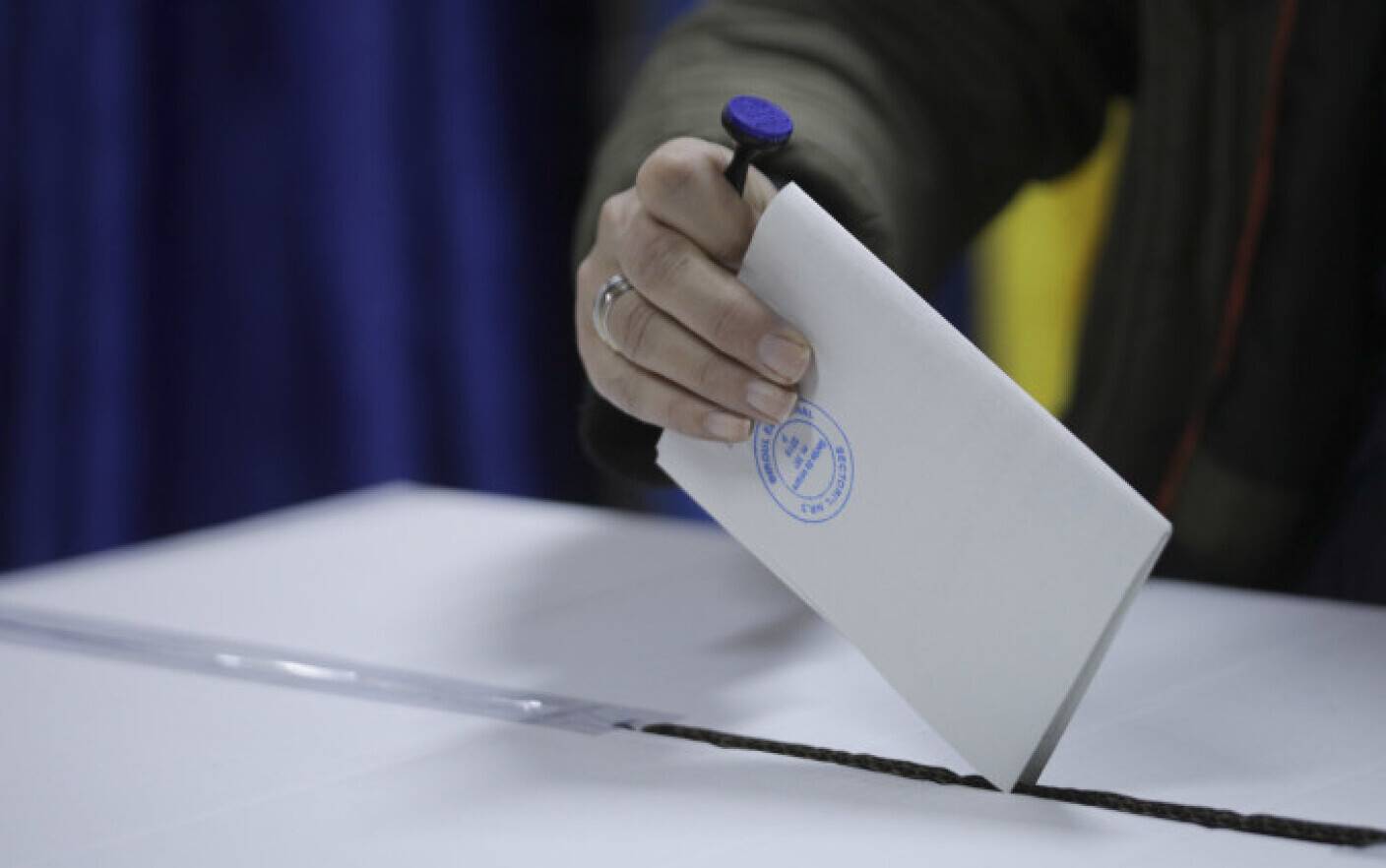 Alegeri locale pentru primari, în România. Iată listele cu secțiile de vot