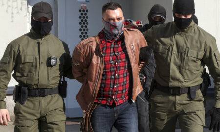 Gest șocant al unui deținut politic din Belarus! Bărbatul a încercat să se sinucidă chiar în sala de judecată