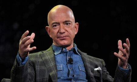 Jeff Bezos renunță la funcția de CEO Amazon. Ce planuri are unul dintre cei mai bogați oameni ai planetei