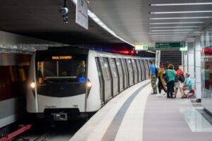 Metrorex și STB anunță noi scumpiri de la 1 august. Cât de mult cresc prețurile pentru transportul în comun