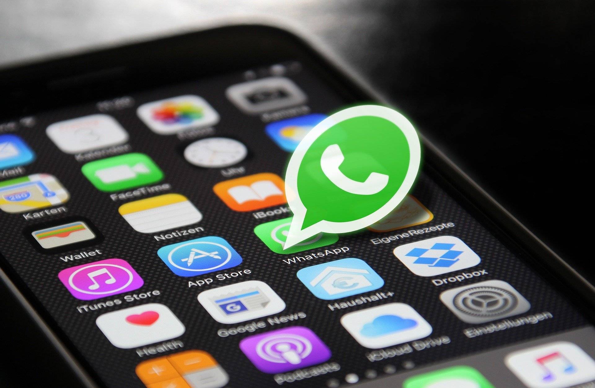 WhatsApp va permite utilizatorilor să trimită mesaje de pe computer fără a mai avea nevoie de telefon