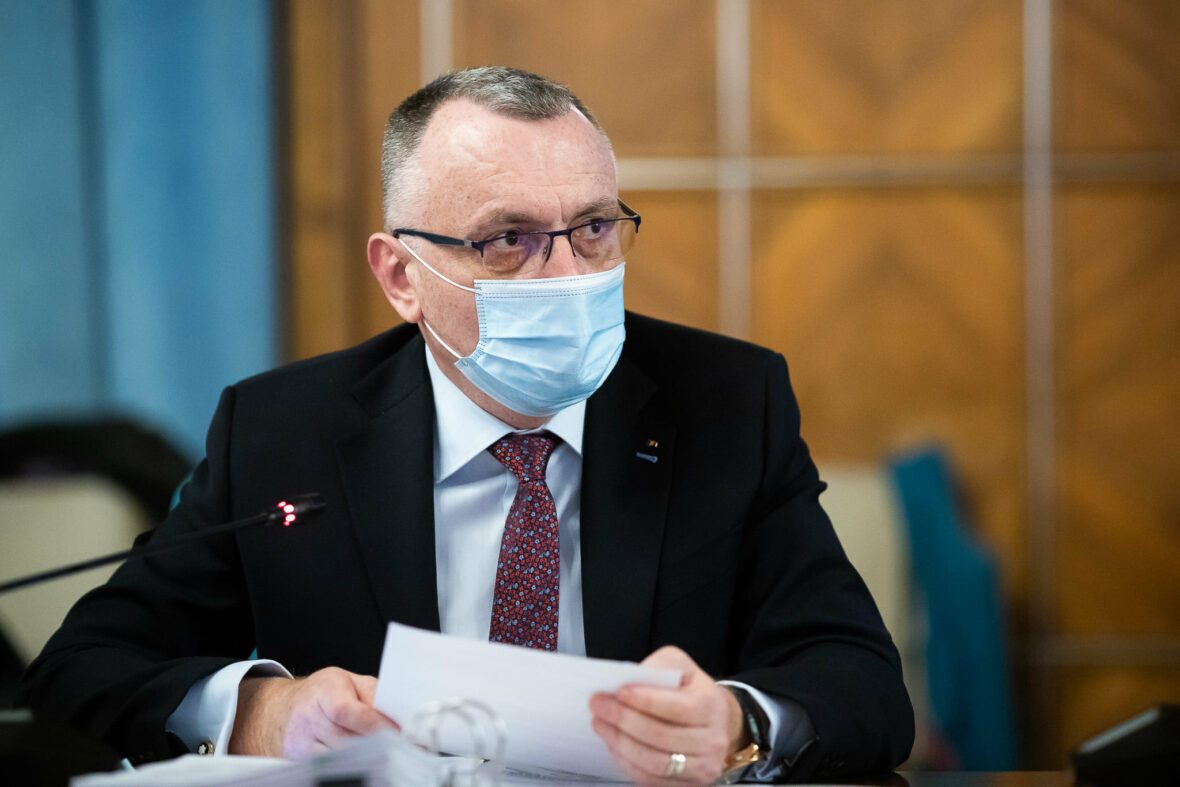 Cine va suporta cheltuielile de testare a profesorilor care nu s-au vaccinat. Ce spune ministrul Sorin Cîmpeanu