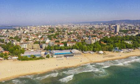 Schimbări pentru românii care călătoresc în Bulgaria! Țara intră în zona portocalie și se impun noi măsuri