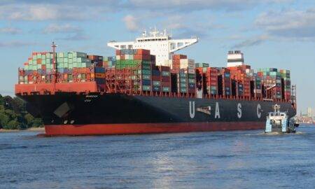 Criza containerelor și problemele din China creează dificultăți transportatorilor. Prețurile ar putea crește