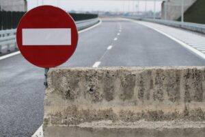 Info Trafic: restricții rutiere pe mai multe drumuri din România