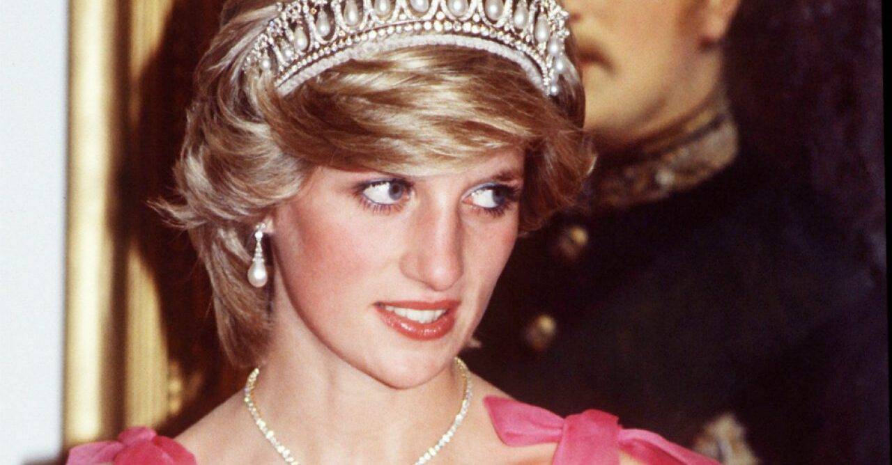 Astăzi, 31.08, se împlinesc 24 de ani de la moartea Prințesei Diana, Prințesa de Wales. Ce scrisori s-au găsit