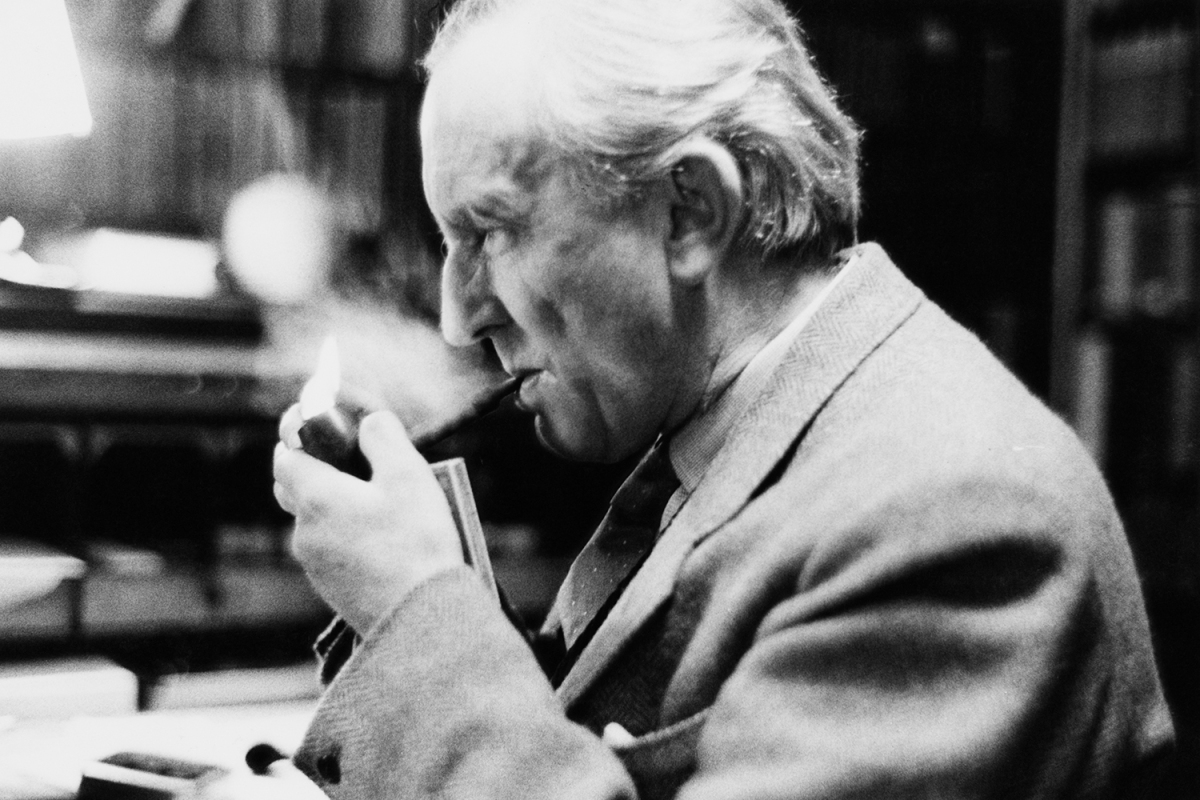 2 septembrie 1972, ziua în care inima lui J.R.R. Tolkien a încetat să bată. 49 de ani de la moartea autorului