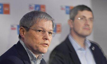 Dacian Cioloș îl provoacă pe Rareș Bogdan să vină la negocieri ,,dacă are curaj”. Mesajul transmis de liderul USR