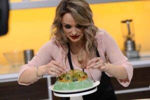Amalia Bellantoni, fosta concurentă de la „Chefi la cuțite”, va avea propria sa emisiune pe Antena Stars