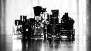 Ce spune parfumul pe care îl folosești despre tine Parfumuri bărbătești potrivite pentru personalitatea fiecăruia