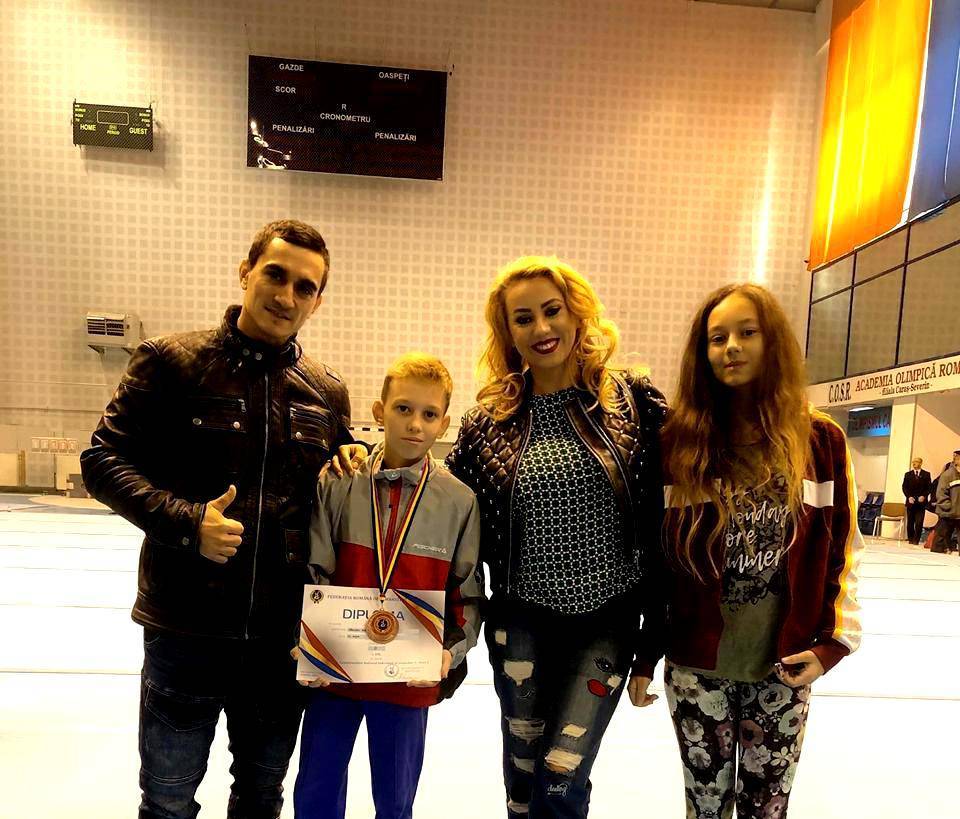 Marian Drăgulescu are 2 copii ce nu sunt pasionați de lumea gimnasticii. Ce pasiuni au copiii multiplului medaliat