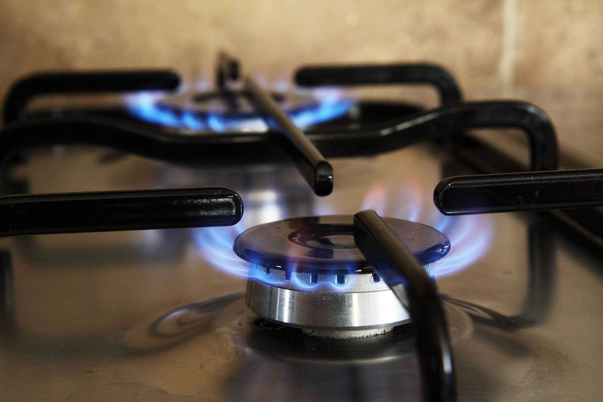 Începutul de an aduce o nouă creștere de peste 30% a prețului de referință la gaze