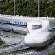 Trenurile japoneze Shinkansen și Maglev: istoria celor mai rapide trenuri din lume