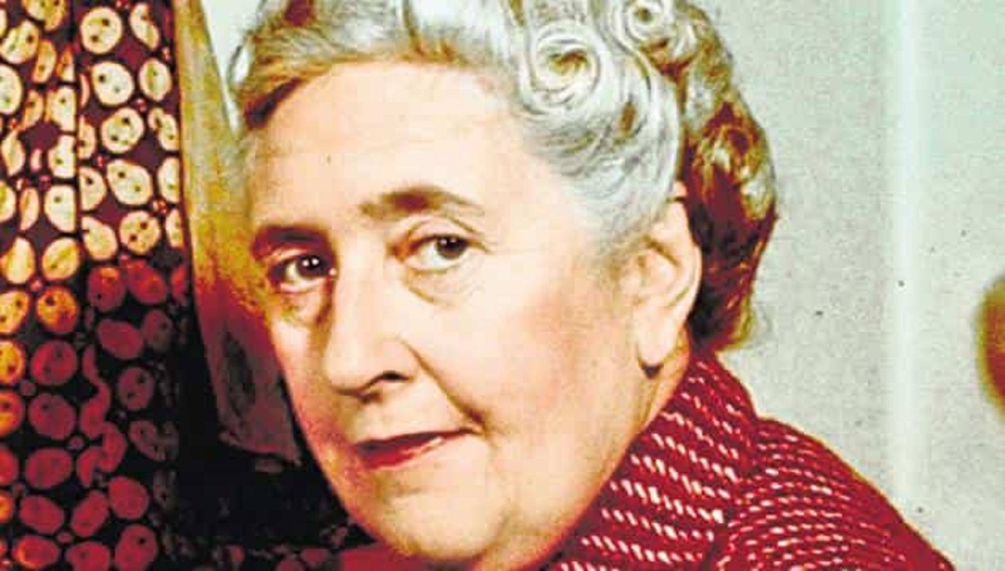 Agatha Christie sau Regina Crimei, cea mai cunoscută autoare de romane polițiste