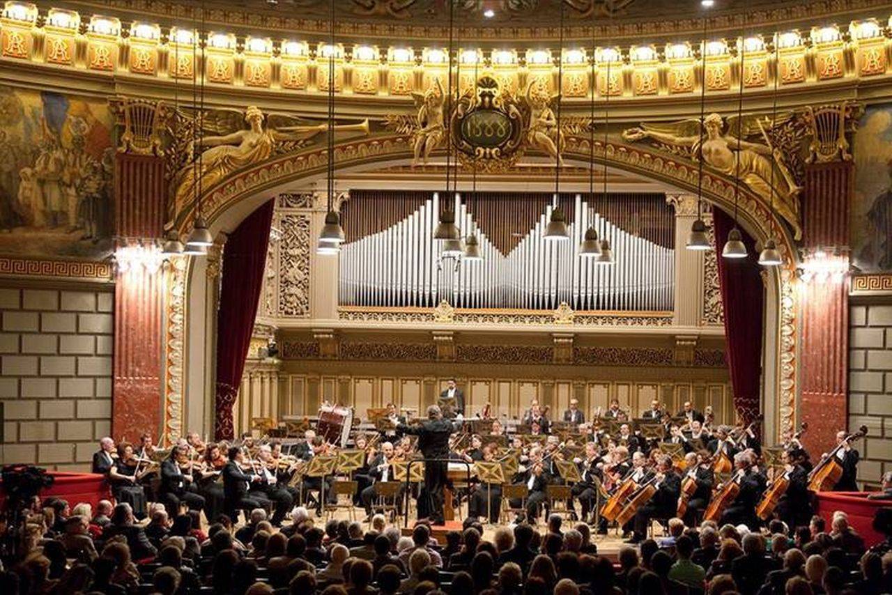 Operele semnate de Johannes Brahms și Piotr Ilici Ceaikovski, prezentate la Filarmonica „George Enescu”. Iată programul