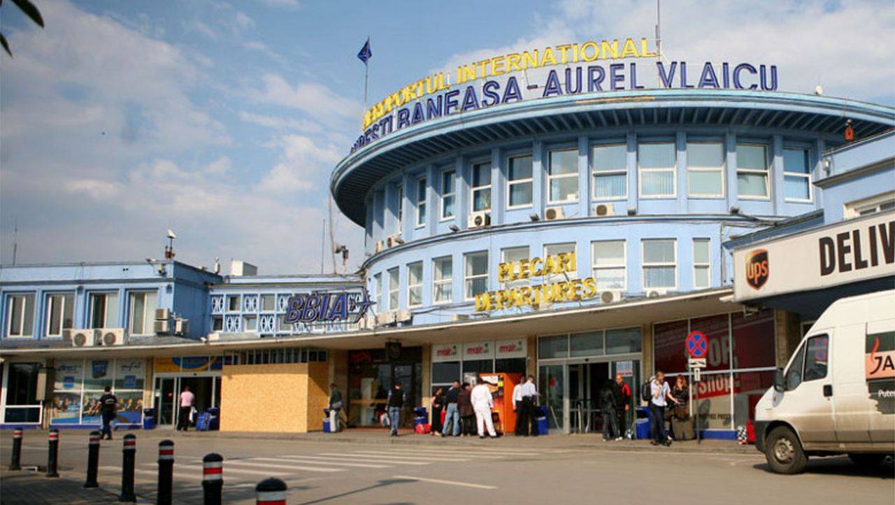 După 9 ani, Aeroportul Băneasa se redeschide