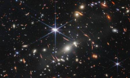 NASA și Biden prezintă cea mai clară și îndepărtată imagine a Universului. Imaginea este realizată cu telescopul James