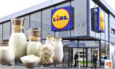 Alertă alimentară. LIDL retrage două tipuri de iaurt de la vânzare din cauza contaminării produselor cu plastic