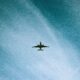 Călătorii prin înalturile cerului: Secretul popularității zborurilor cu avionul și ghidul călătoriilor ieftine