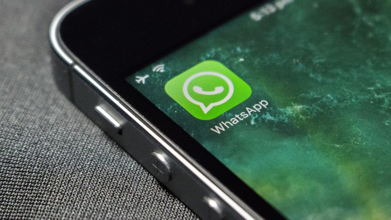 WhatsApp reinventează confidențialitatea! Ascunde numărul de telefon și permite multiple conturi