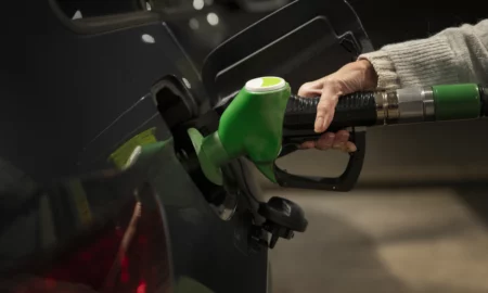 Boom al prețurilor la carburanți! Cum explică Consiliul Concurenței noile scumpiri