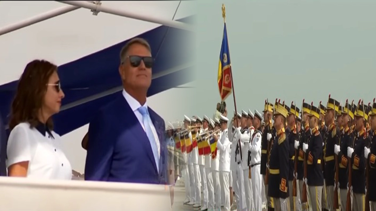 Reacție la gestul Președintelui de la ceremonia militară. Klaus Iohannis a fost criticat aspru