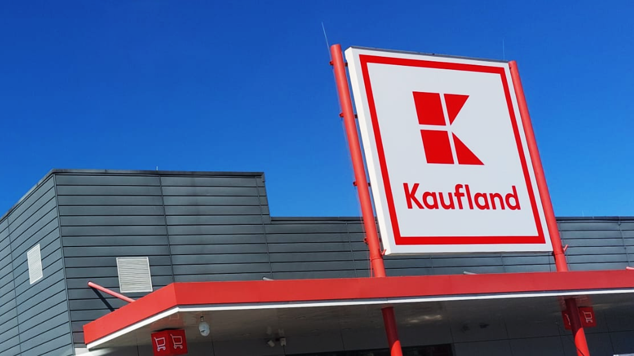 Kaufland, anunț inedit de recrutare! Campania se desfășoară pe tiktok și vizează persoanele cu deficiențe de auz