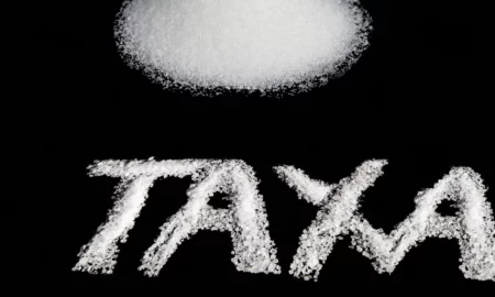 Lovitură pentru consumatori! Taxa pe zahăr poate crește prețul sucurilor cu 25%. Asociația pentru băuturi răcoritoare dă alarma
