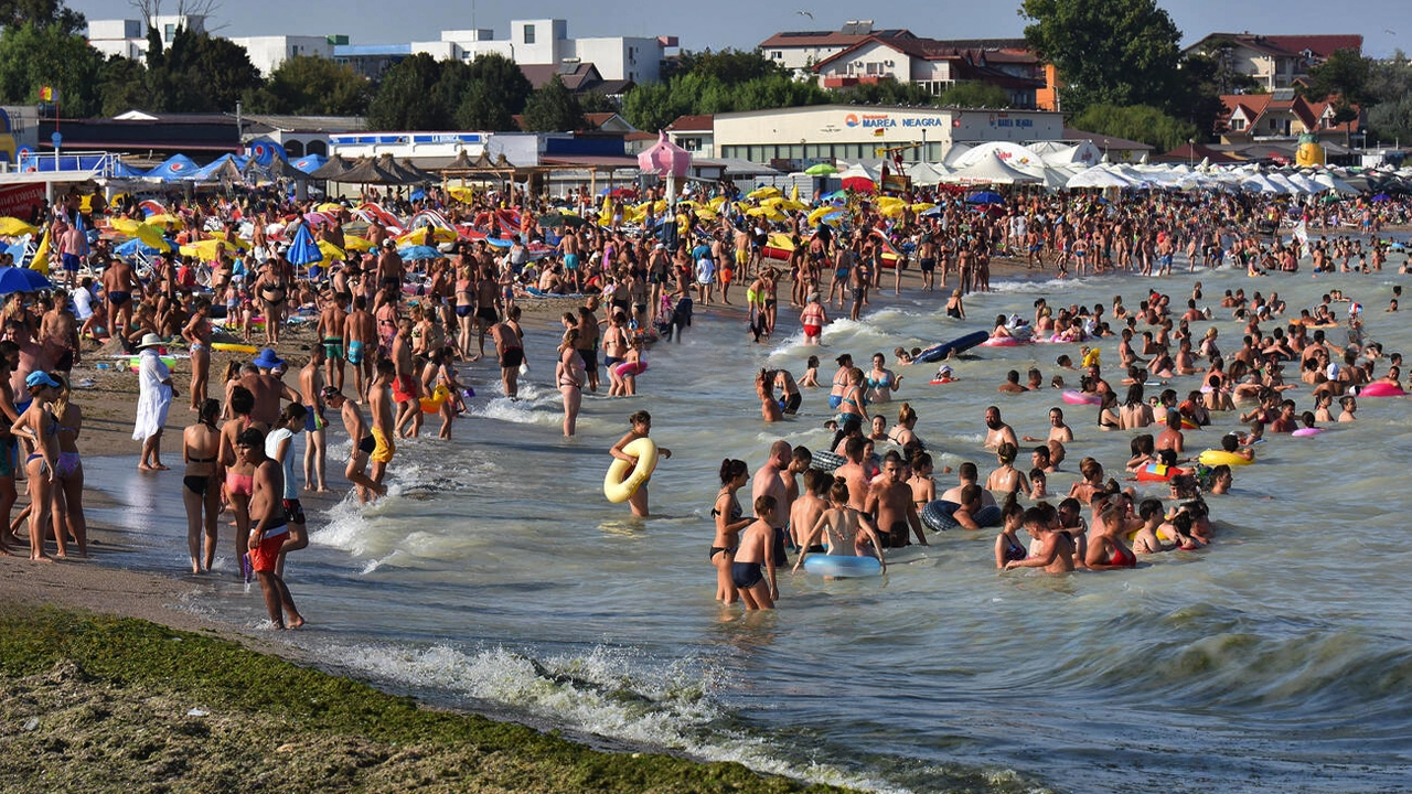 INS: Creștere record în turism. În 2023 România a avut parte de un val de turiști uimitor