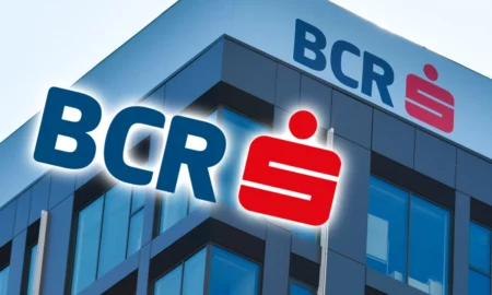 Alertă pentru clienți BCR! Cardurile sunt în pericol. Nouă metodă de fraudă anunțată de bancă