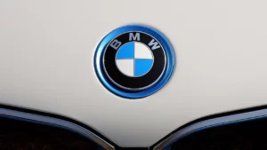 Probleme grave la BMW! Scandal imens după rechemarea în service a mașinilor