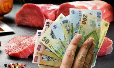 Crește prețul la carnea de porc înainte de sărbători! Cât ajunge să coste 1 kg de carne în magazine