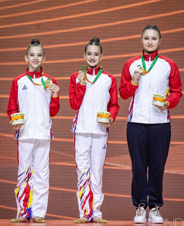 Performanță istorică la Campionatul European de Gimnastică Ritmică: România cucereste aurul la junioare în proba pe echipe