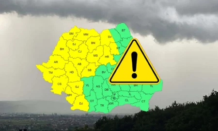 Alertă meteo ANM. Vremea face ravagii în România! Cod galben de furtuni și vijelie în jumătate de țară până mâine la ora 3