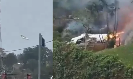 Tragedie aviatică! Avion cu 62 de oameni la bord s-a prăbușit în plin cartier rezidențial