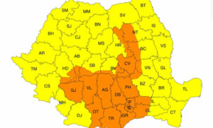 România sub coduri galbene și portocalii: ploi torențiale și vijelii lovesc țara în acest weekend!